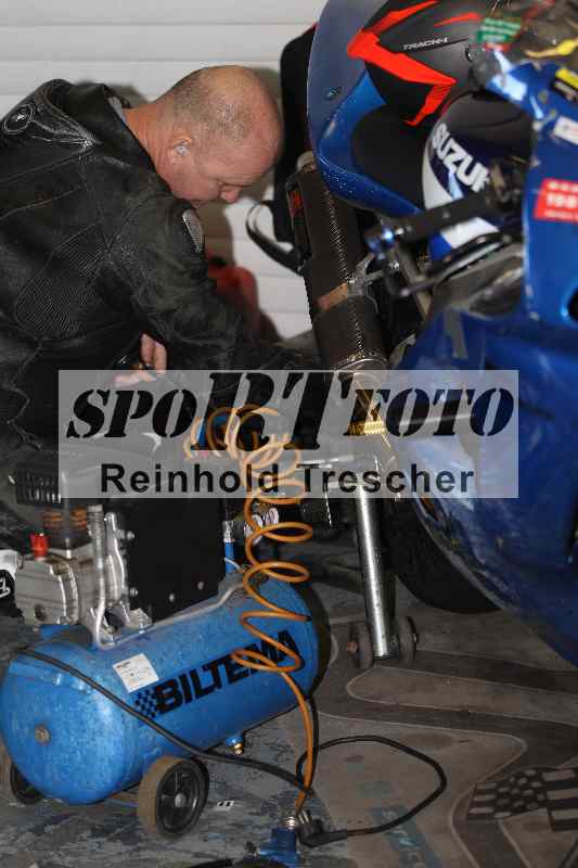 /Archiv-2024/02 29.01.-02.02.2024 Moto Center Thun Jerez/Boxenimpressionen/01.02.2024